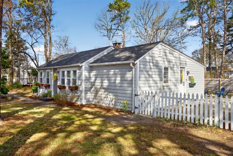 20 Indian Mound Trail Dennis MA 02639