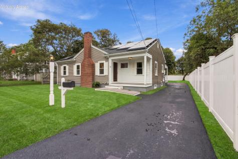 18 Murphy Road Hyannis MA 02601