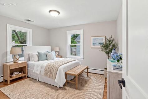18 Murphy Road Hyannis MA 02601