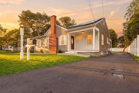 18 Murphy Road Hyannis MA 02601