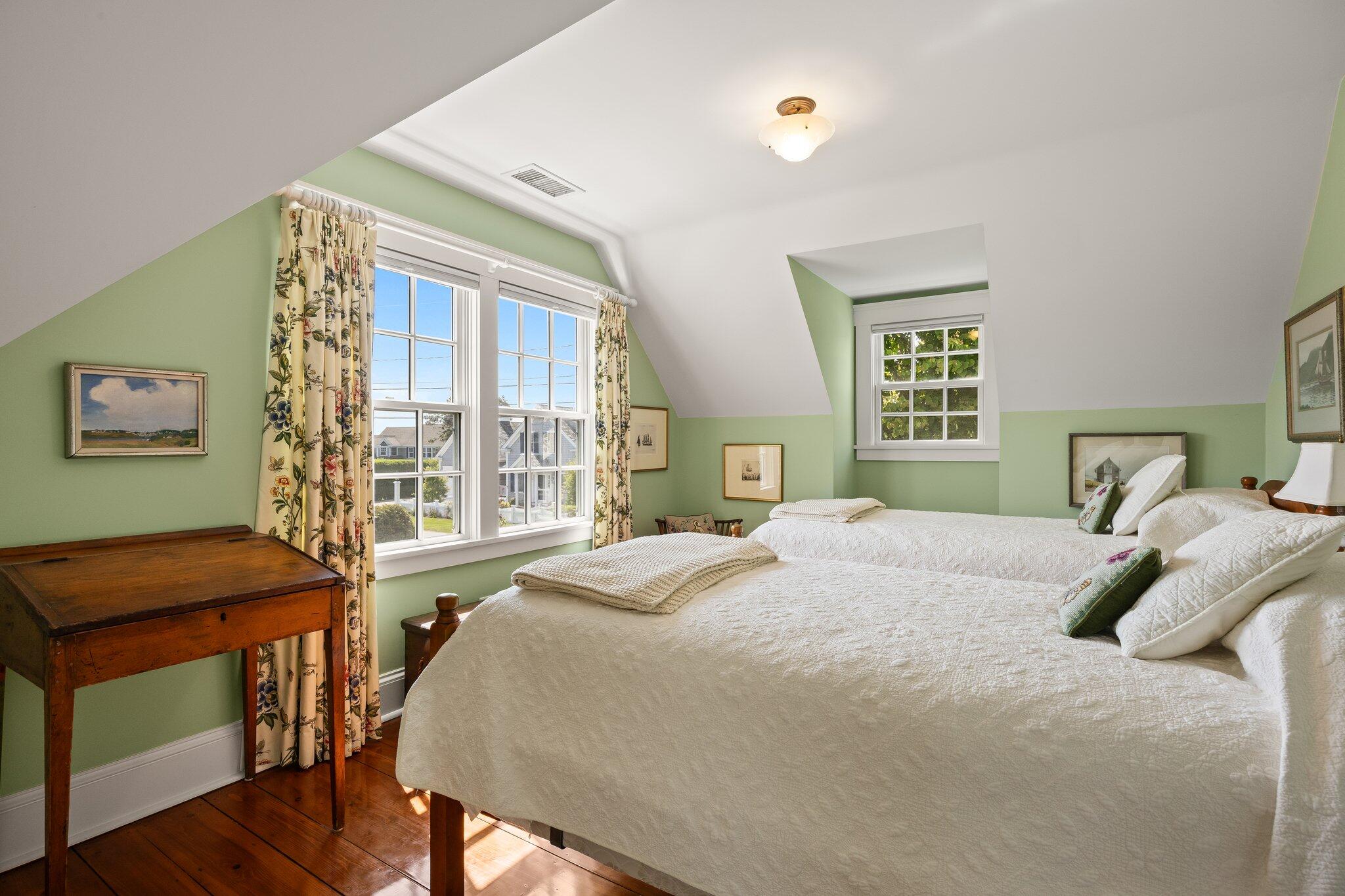 92 Barcliff Avenue Chatham MA 02633