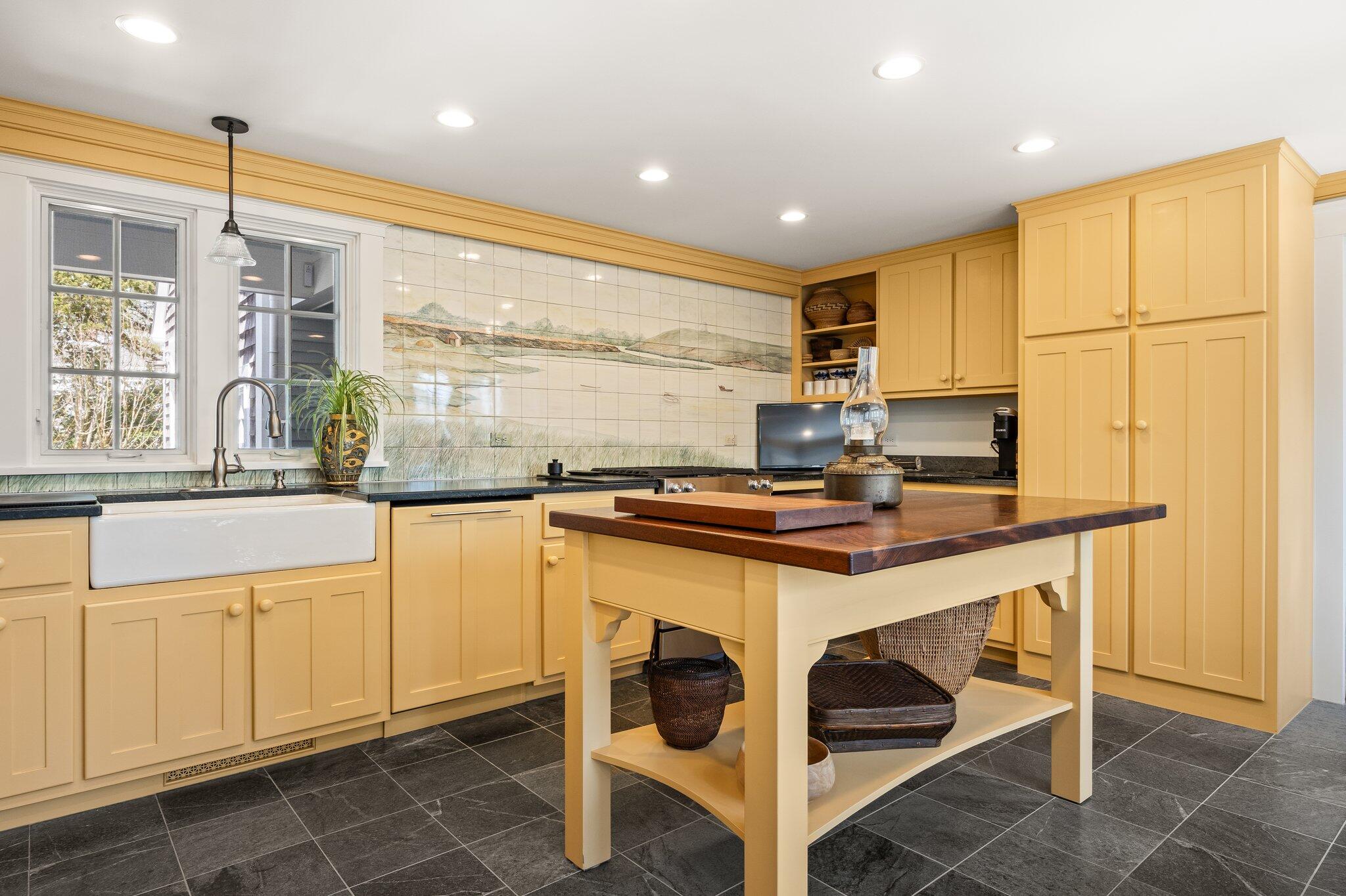 92 Barcliff Avenue Chatham MA 02633