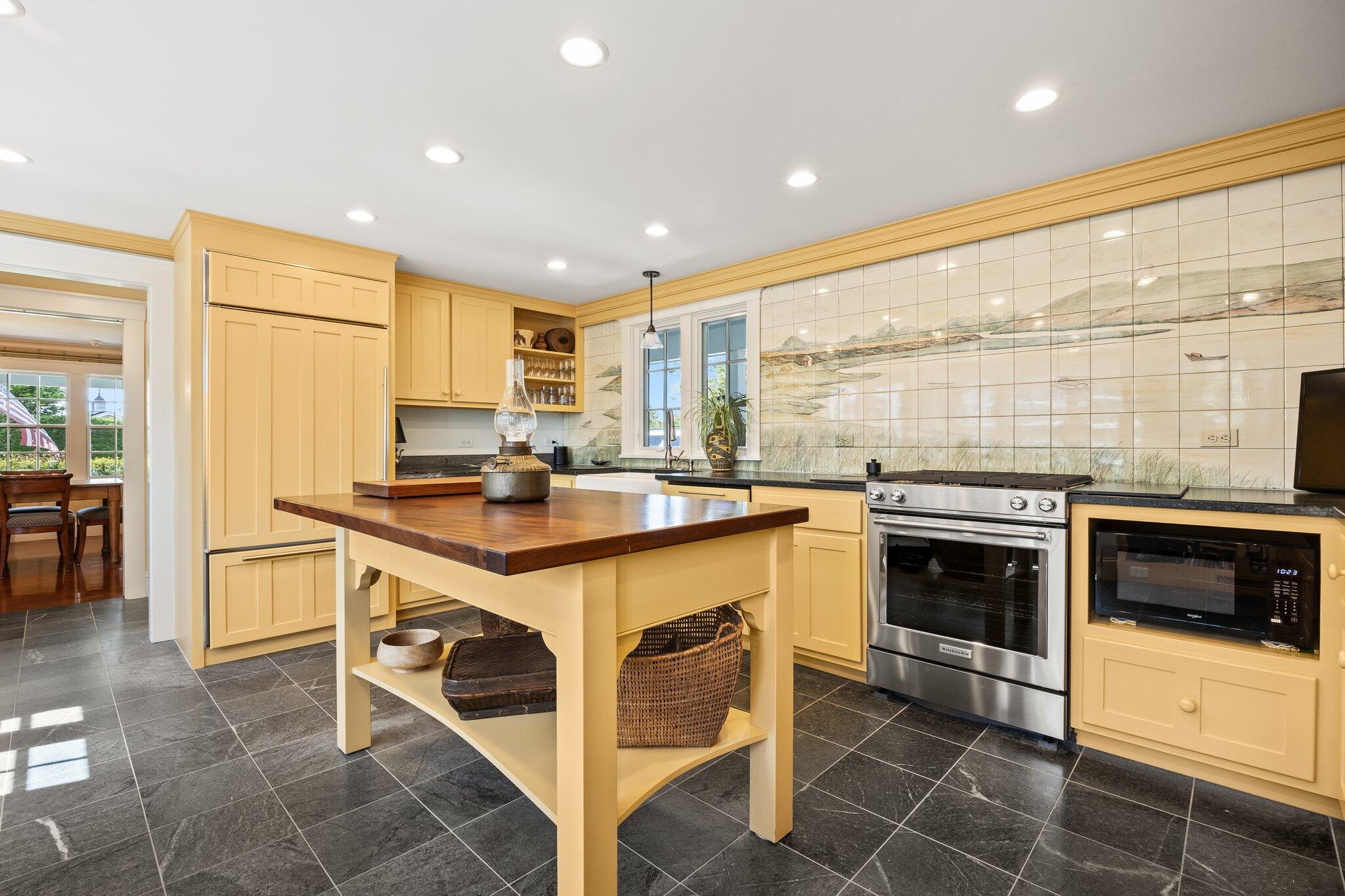 92 Barcliff Avenue Chatham MA 02633