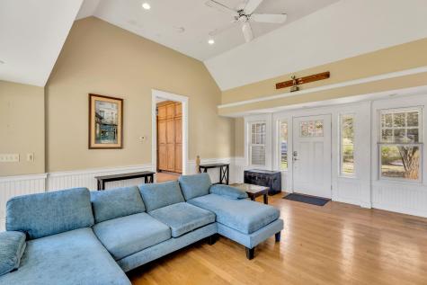 273 Bishops Terrace Barnstable MA 02601