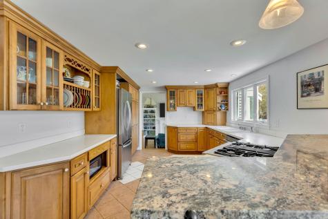 273 Bishops Terrace Barnstable MA 02601