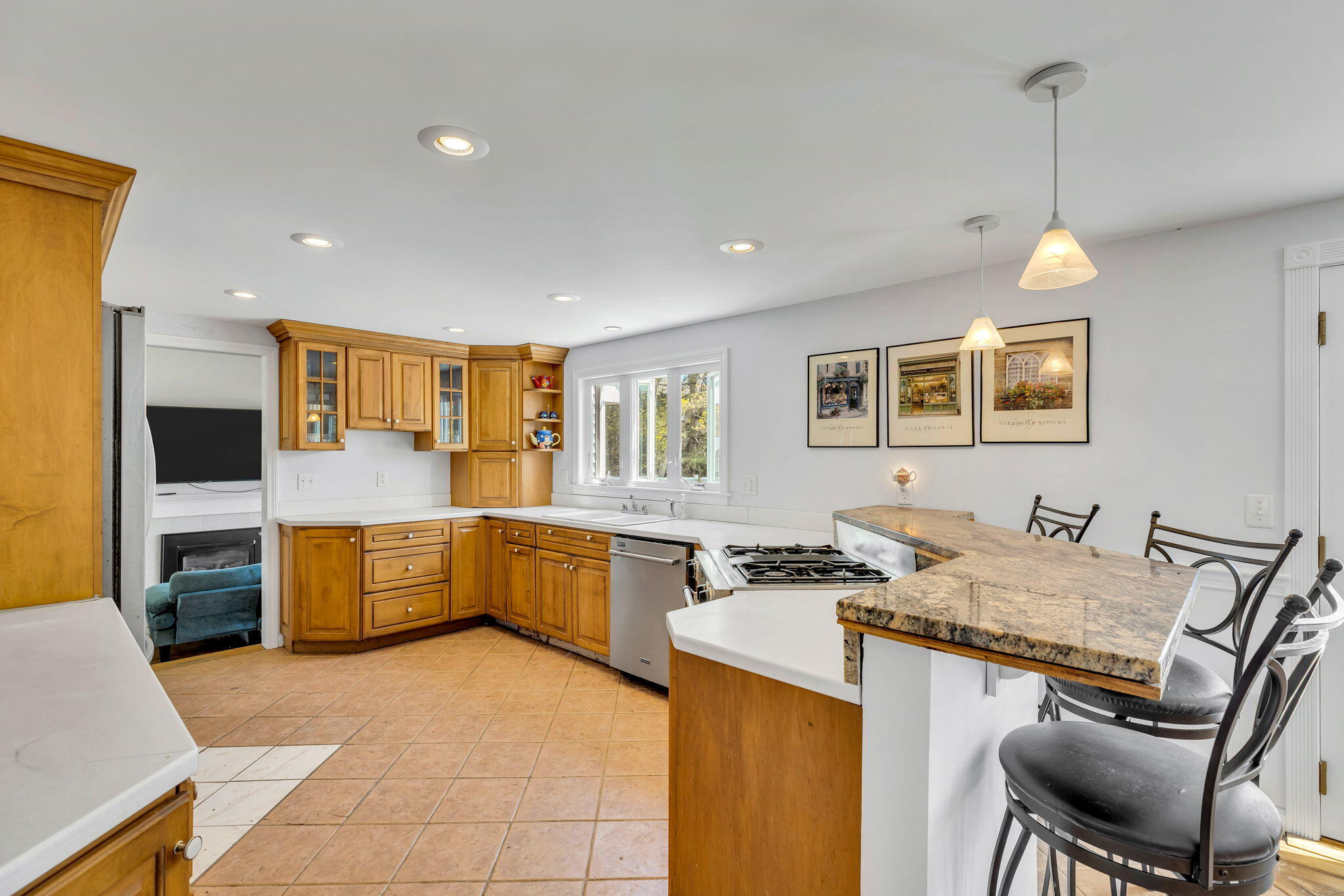 273 Bishops Terrace Barnstable MA 02601