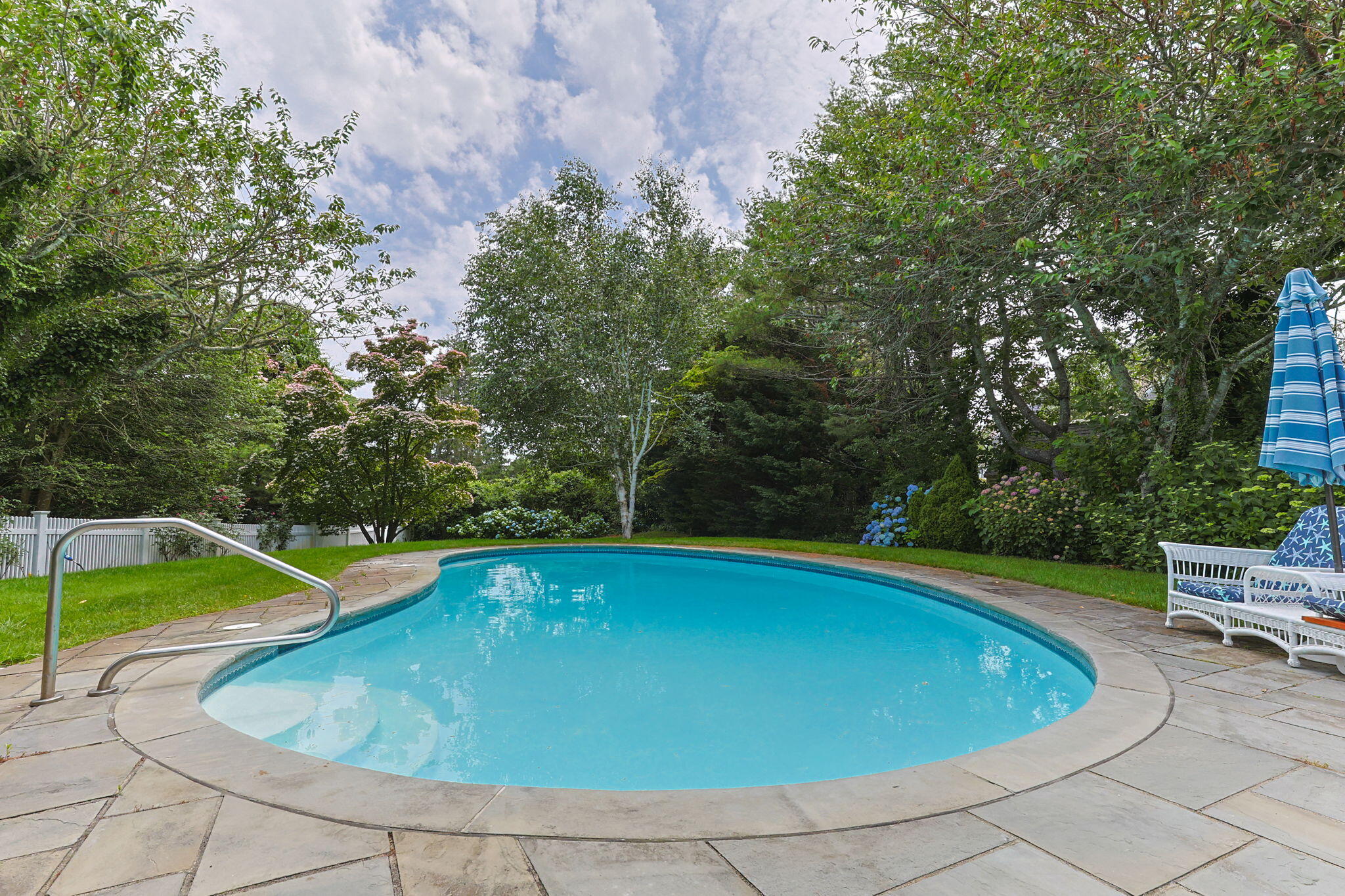 95 Cotchpinicut Road Chatham MA 02633