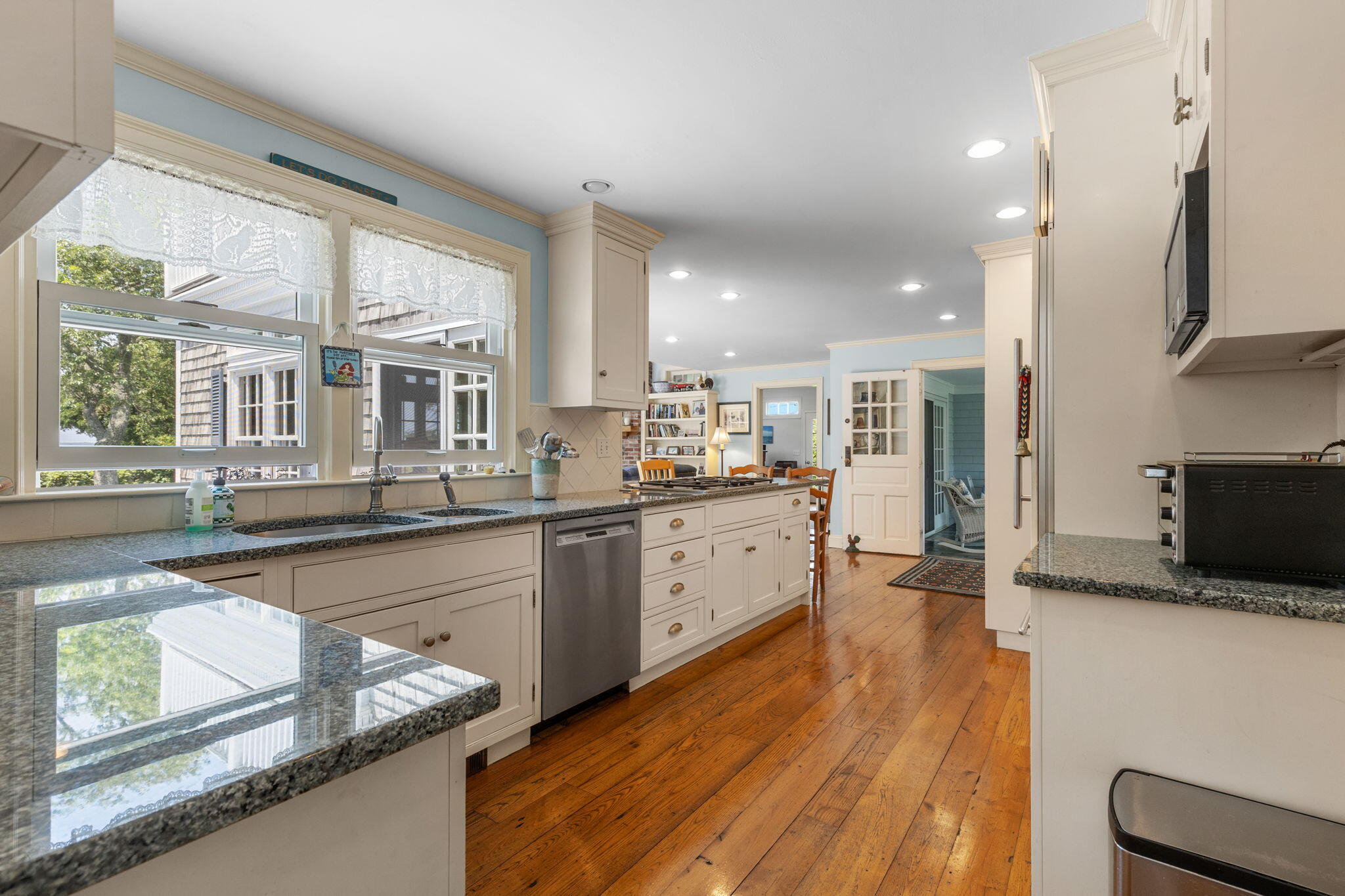 95 Cotchpinicut Road Chatham MA 02633