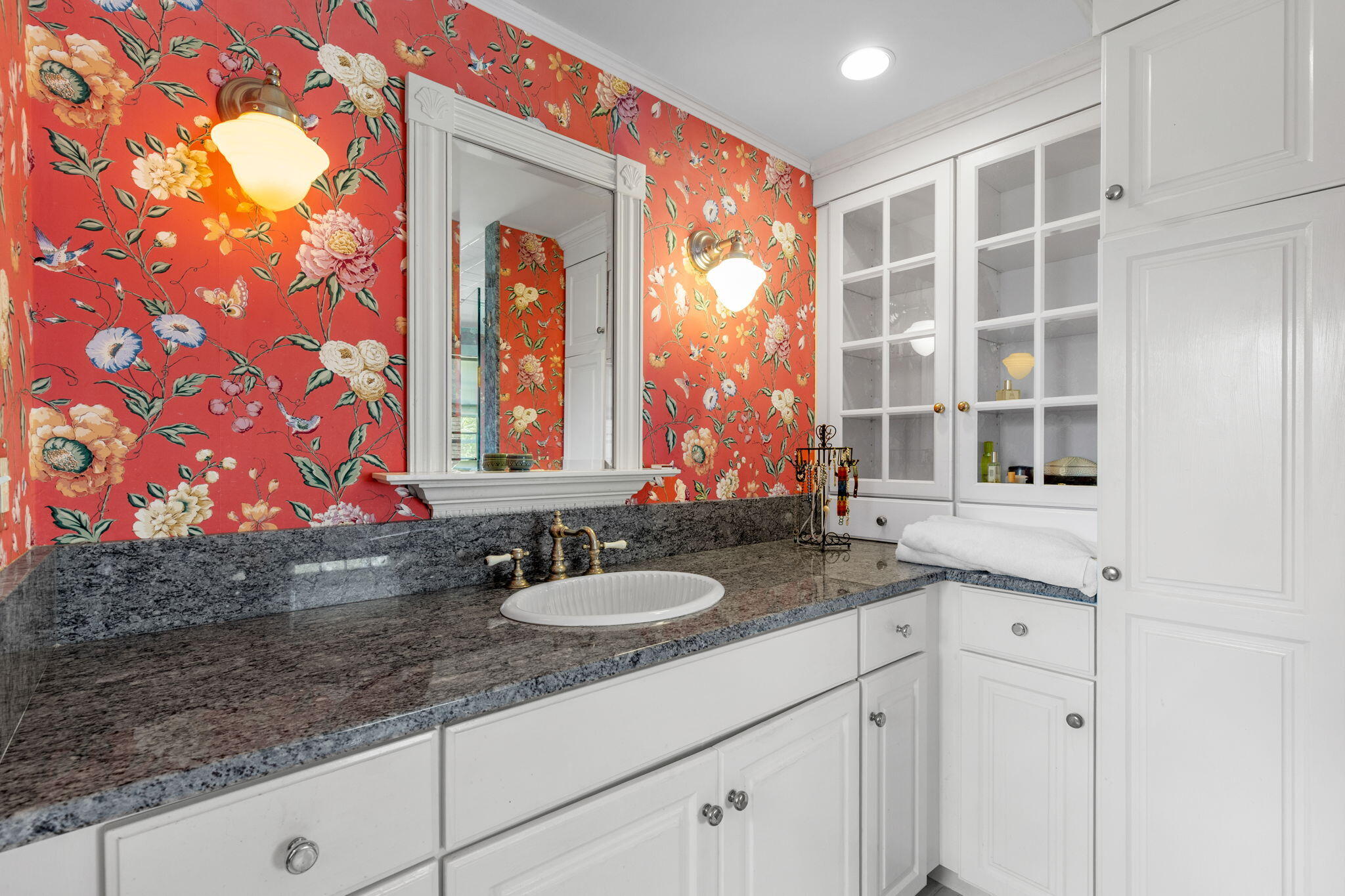 95 Cotchpinicut Road Chatham MA 02633