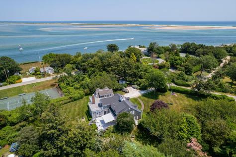 95 Cotchpinicut Road Chatham MA 02633