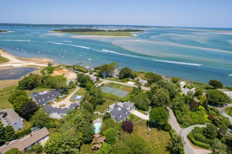 95 Cotchpinicut Road Chatham MA 02633