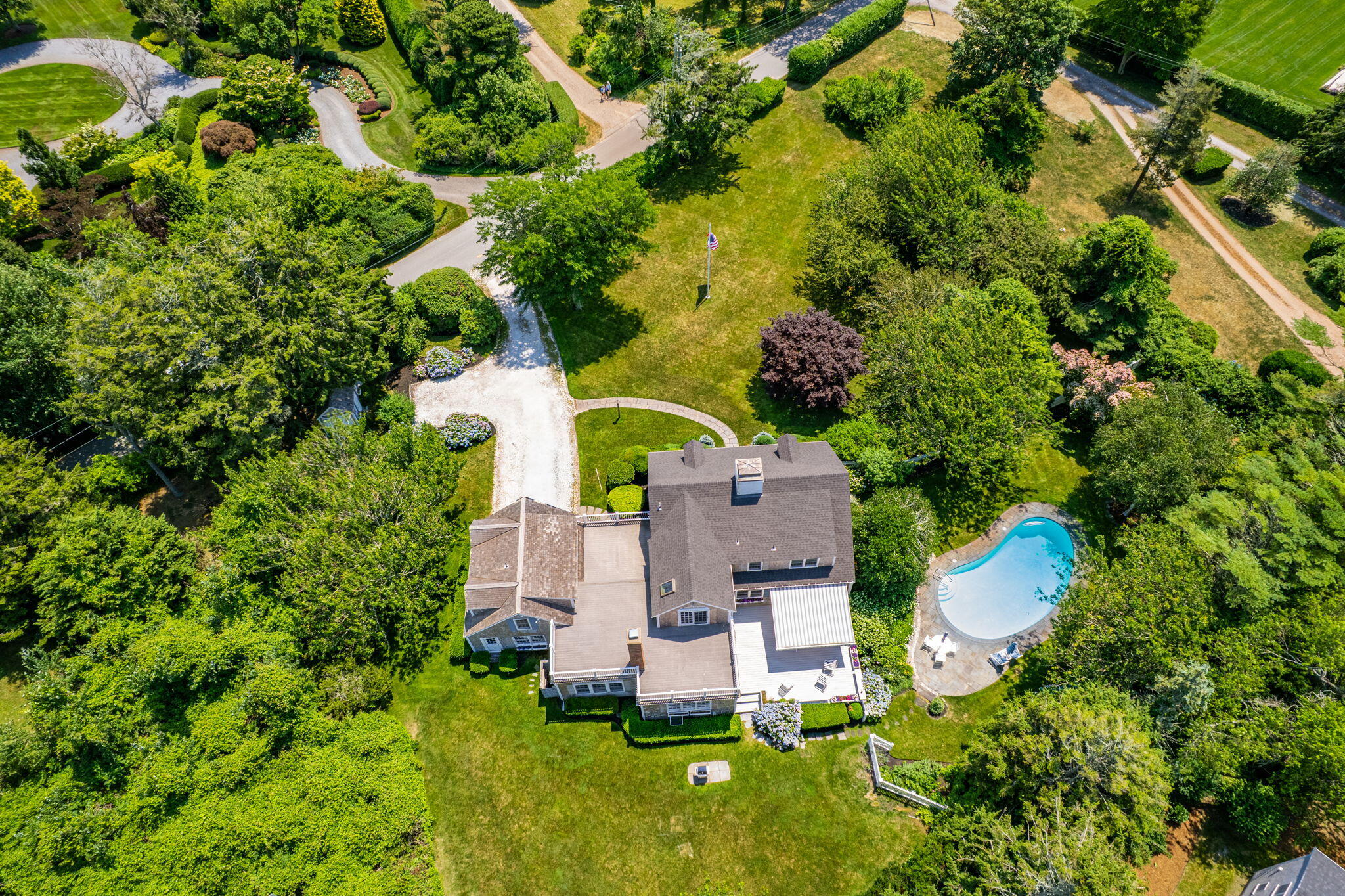 95 Cotchpinicut Road Chatham MA 02633