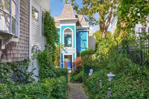 234 Commercial Street Provincetown MA 02657