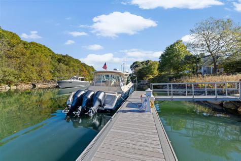 37 Five Gate Lane Falmouth MA 02540