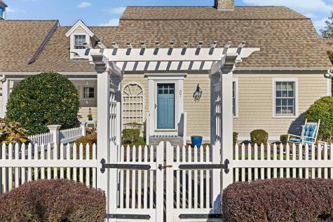 37 Five Gate Lane Falmouth MA 02540