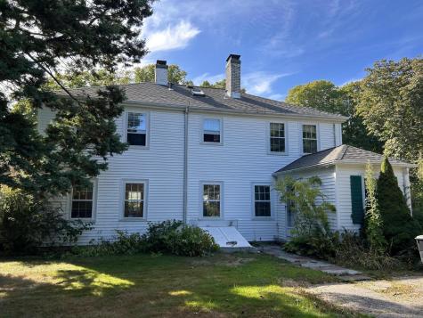 112 Shore Street Falmouth MA 02540