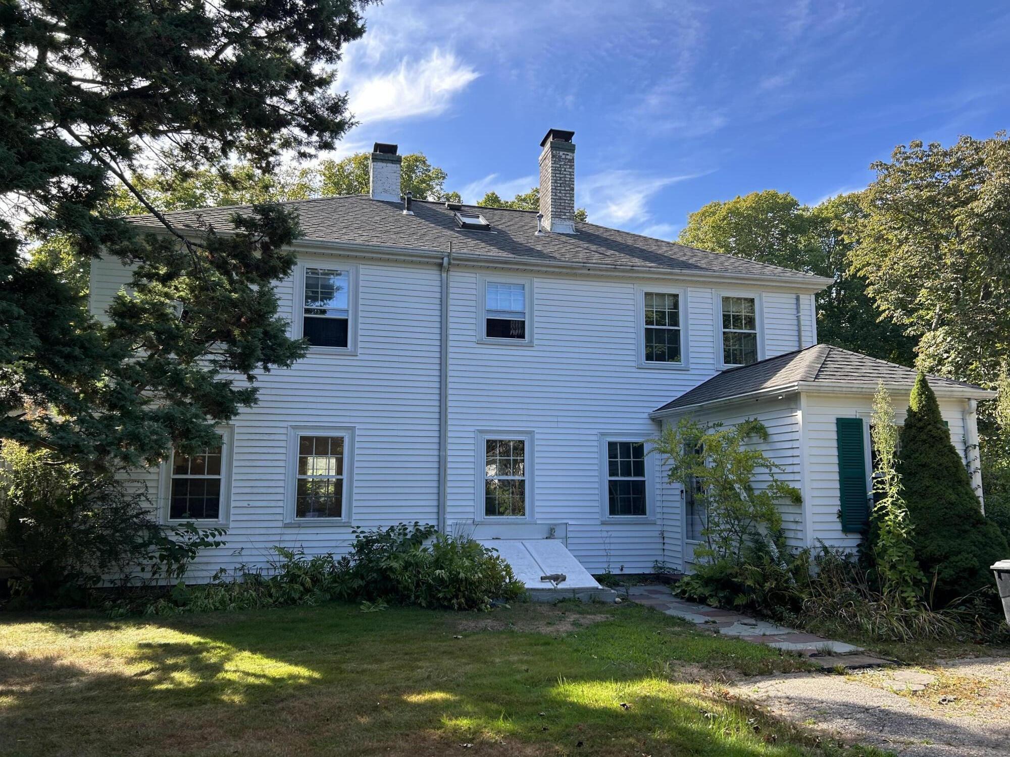 112 Shore Street Falmouth MA 02540