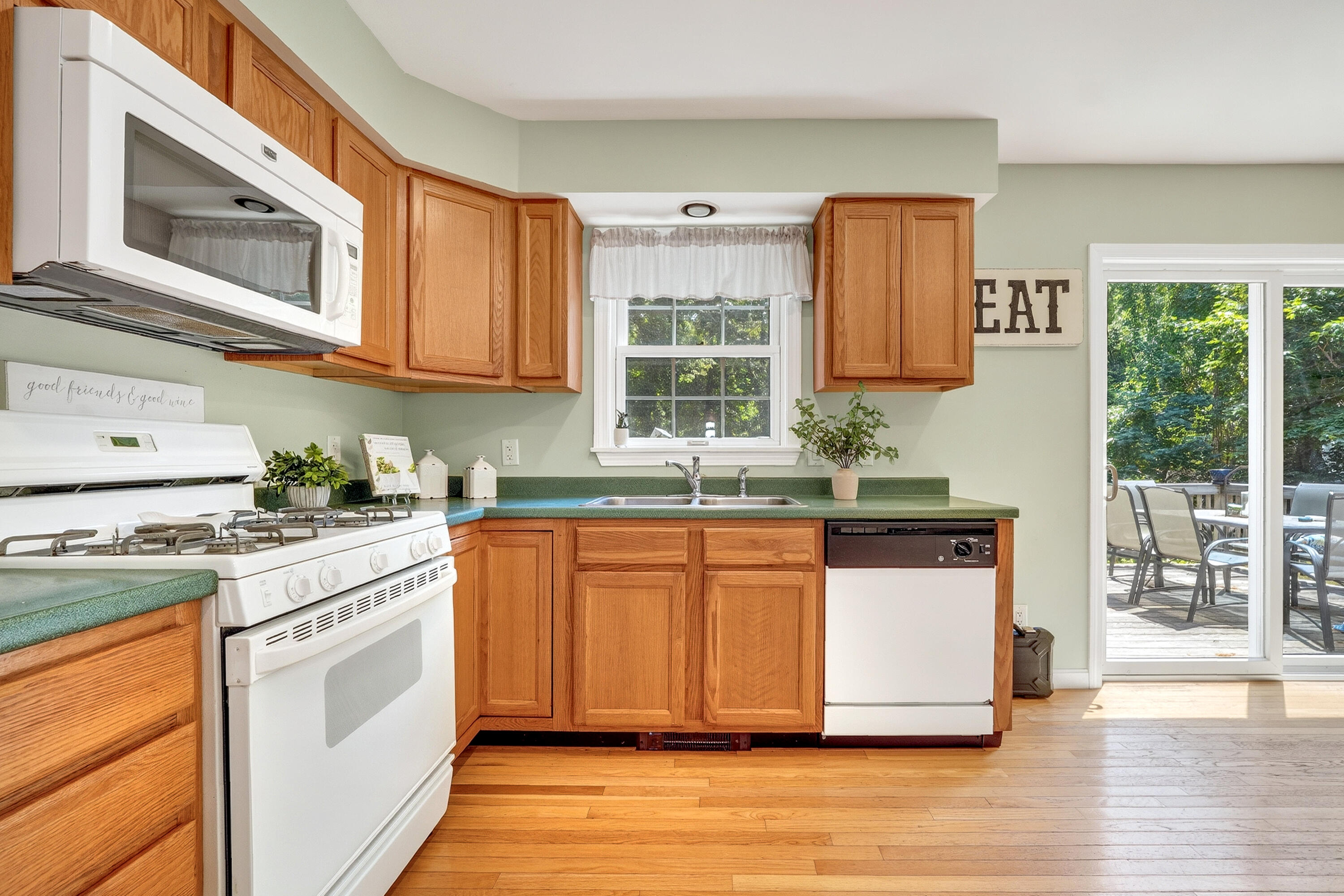 88 Waterfield Road Osterville MA 02655