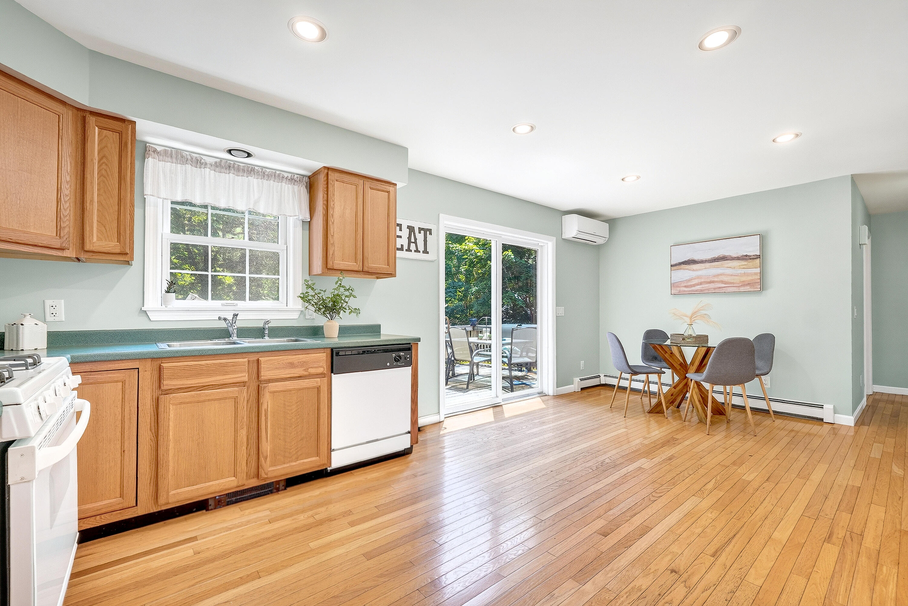 88 Waterfield Road Osterville MA 02655