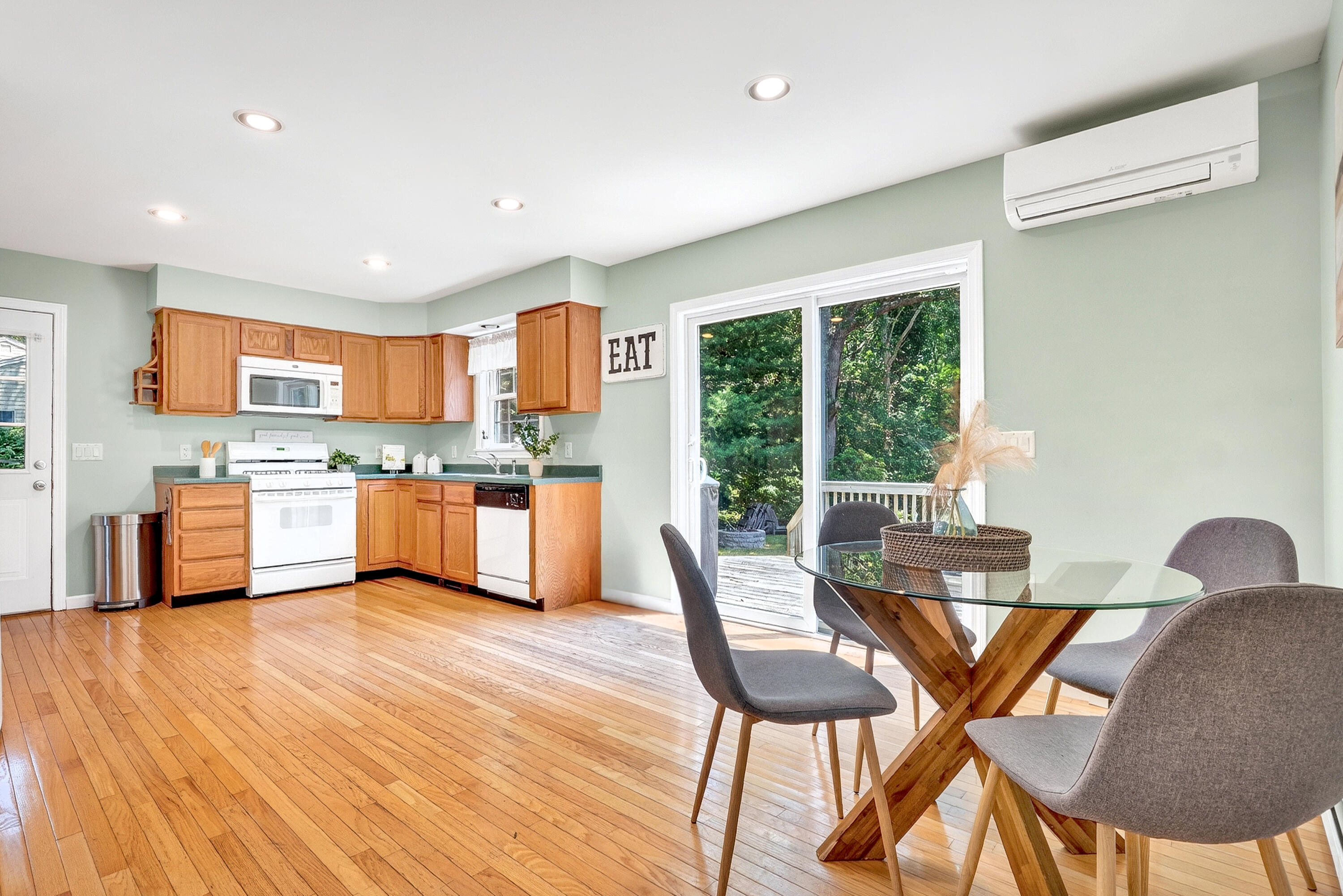 88 Waterfield Road Osterville MA 02655