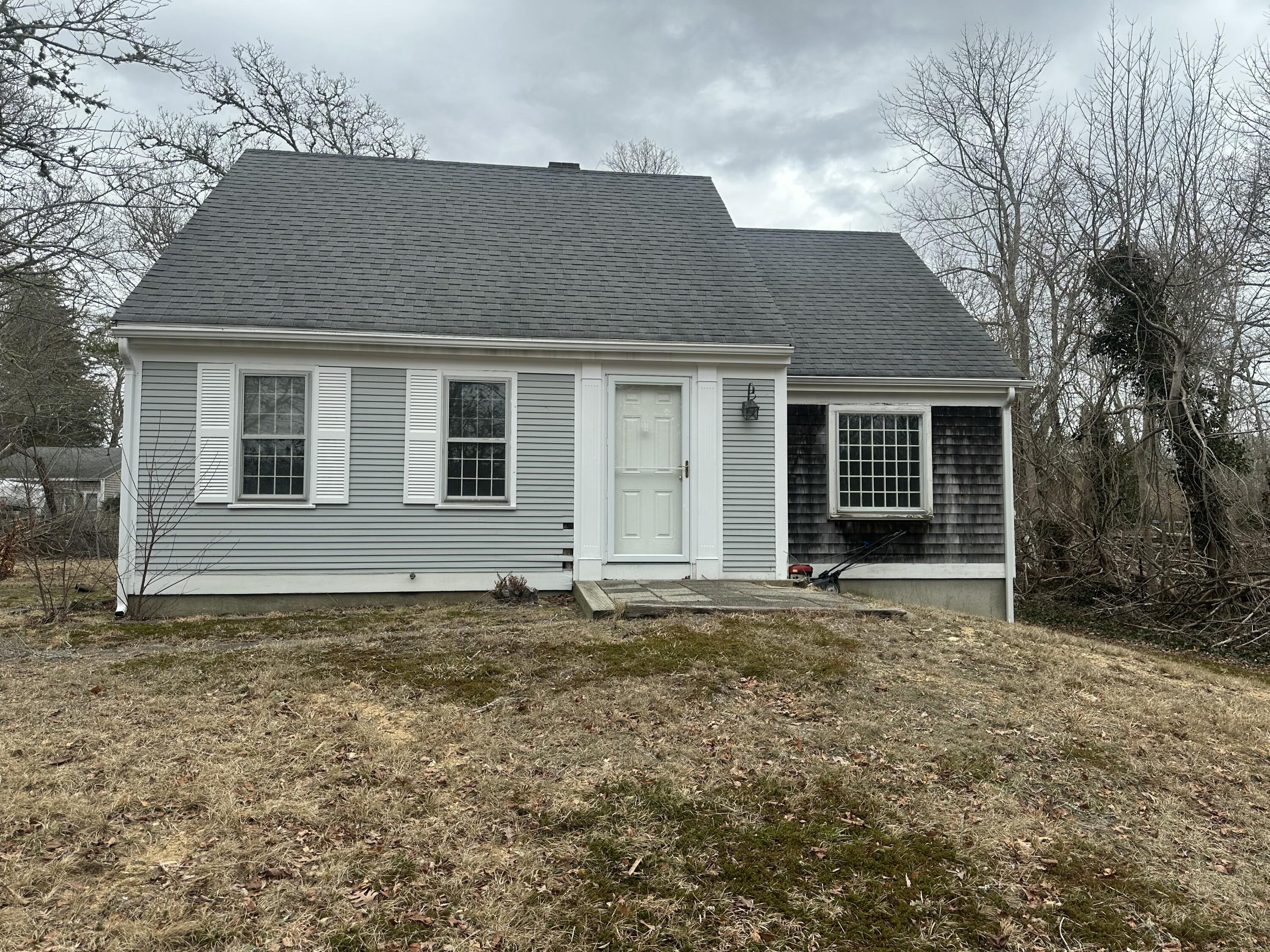 33 Old Colony Road Harwich MA 02645