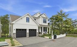 48 Briarwood Plymouth MA 02360
