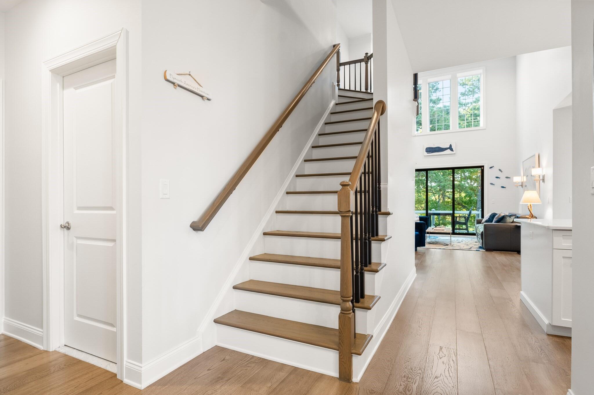 48 Briarwood Plymouth MA 02360