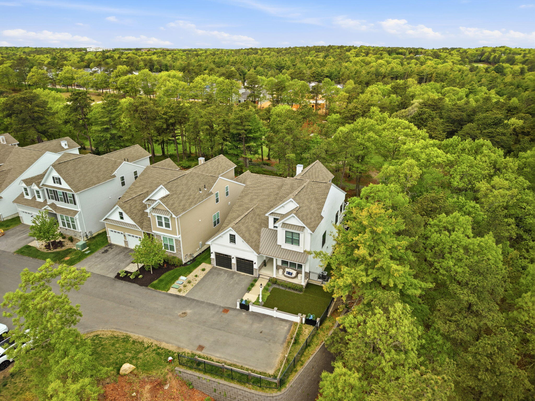 48 Briarwood Plymouth MA 02360