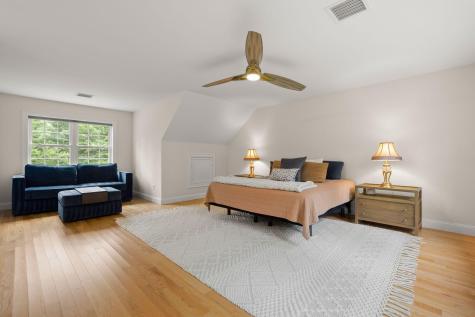 128 Thomas Street Middleborough MA 02346