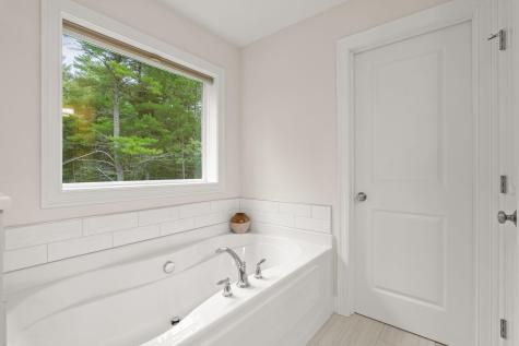 128 Thomas Street Middleborough MA 02346