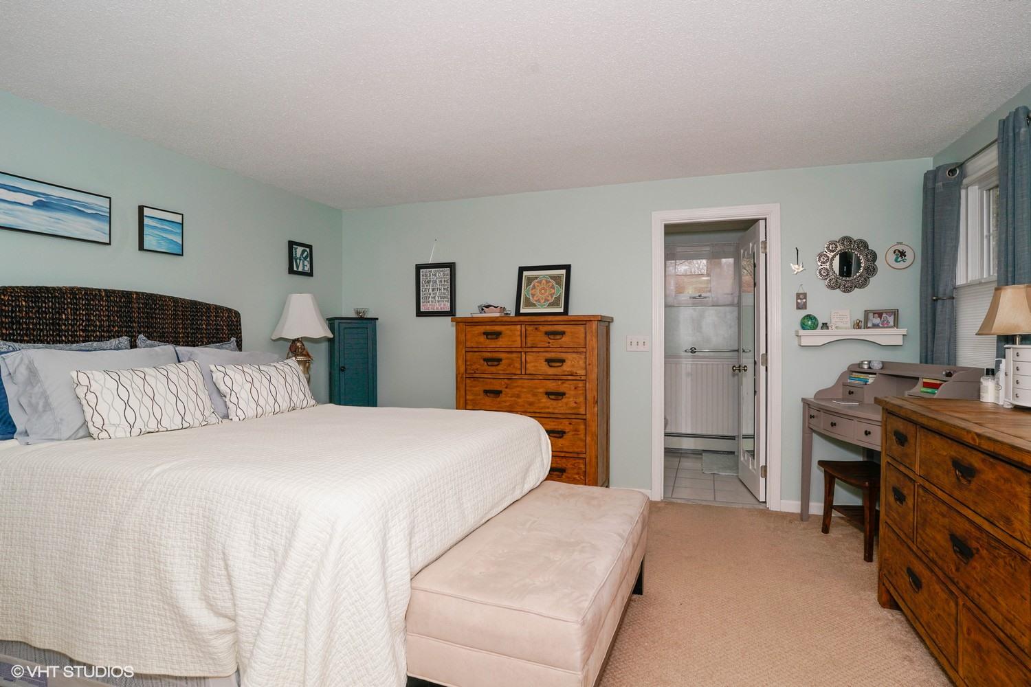 16 Foxglove Road Centerville MA 02632