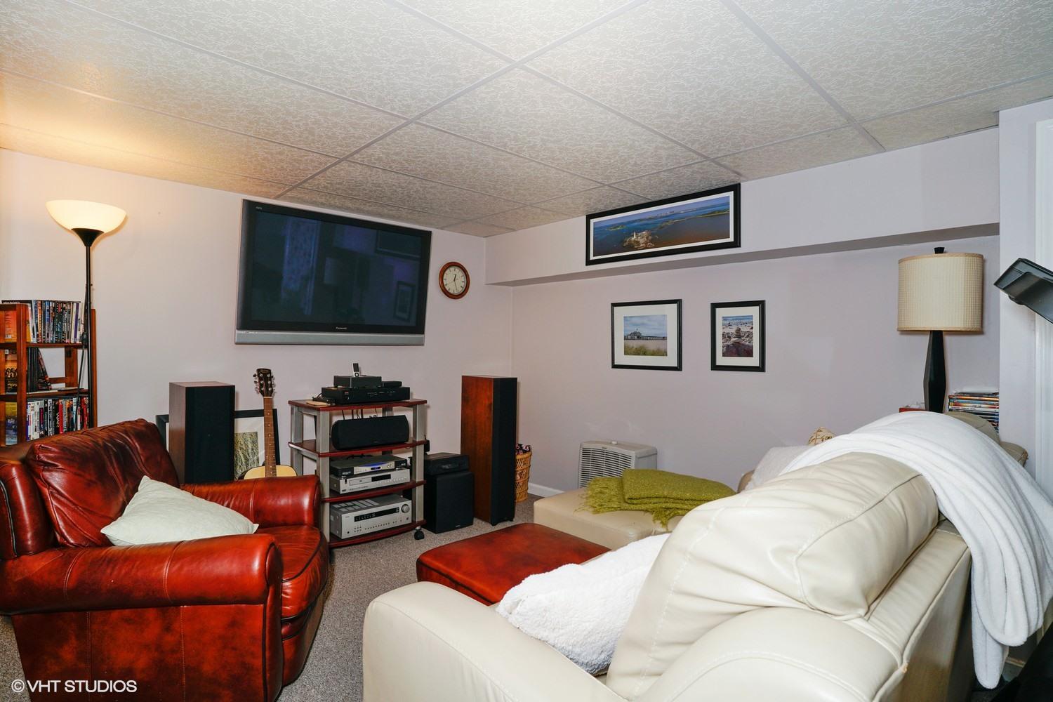 16 Foxglove Road Centerville MA 02632