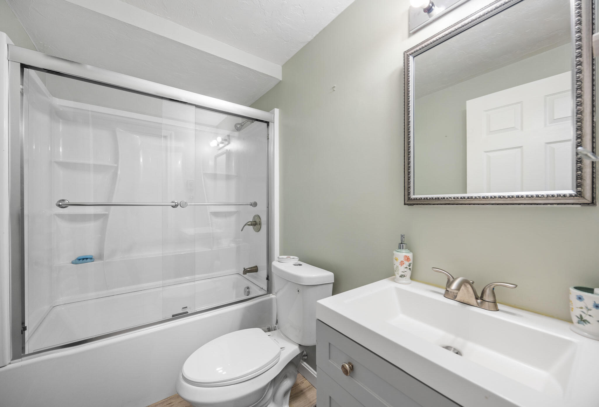 37 Sandra Way Plymouth MA 02360