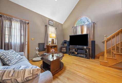 37 Sandra Way Plymouth MA 02360