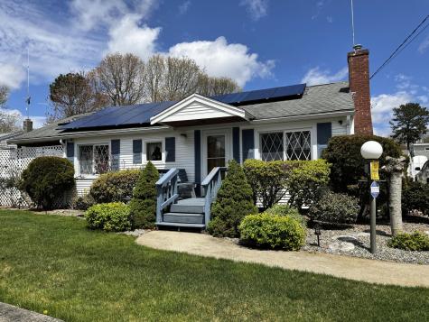 12 Winthrop Drive Falmouth MA 02536