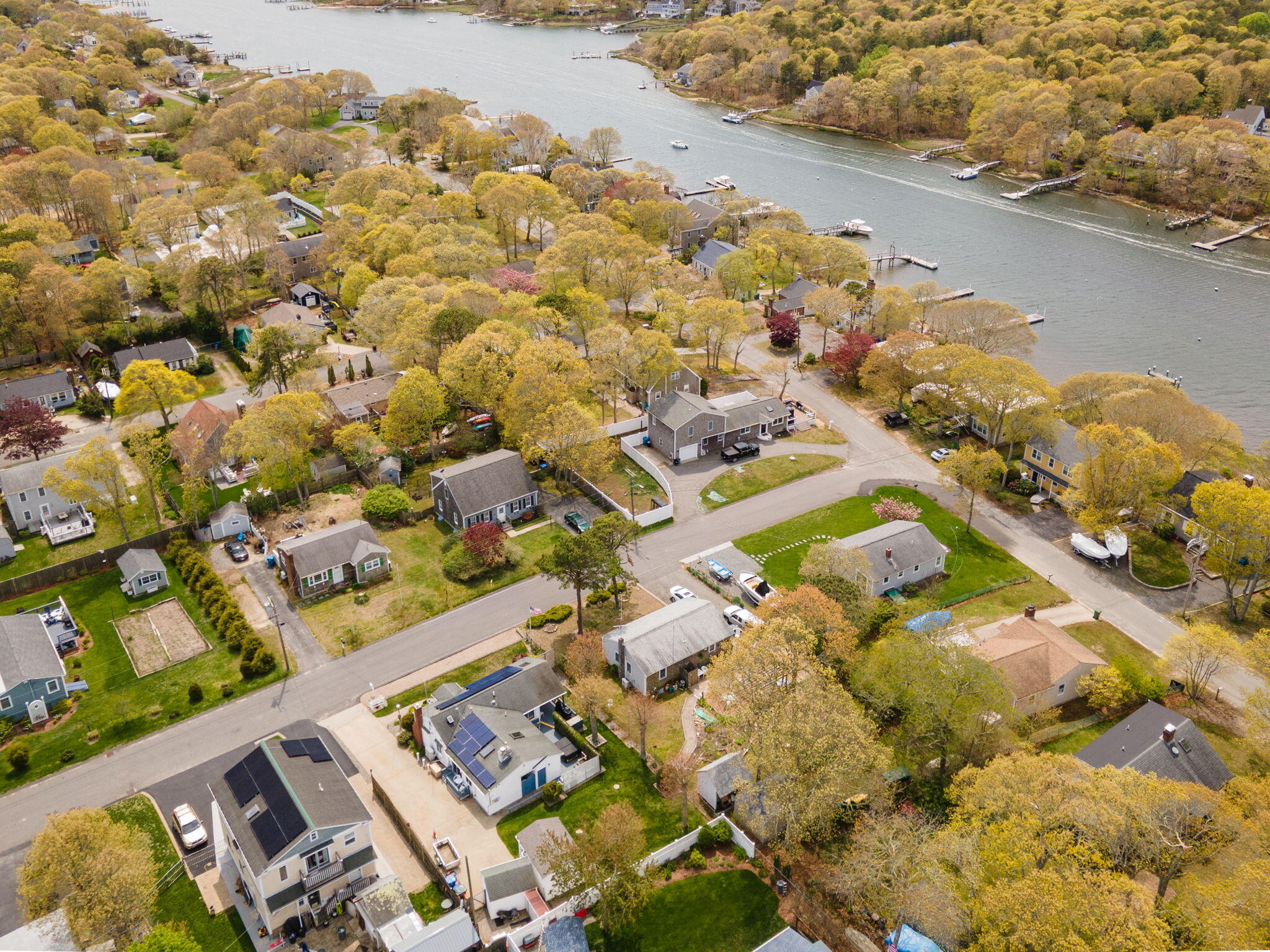12 Winthrop Drive Falmouth MA 02536