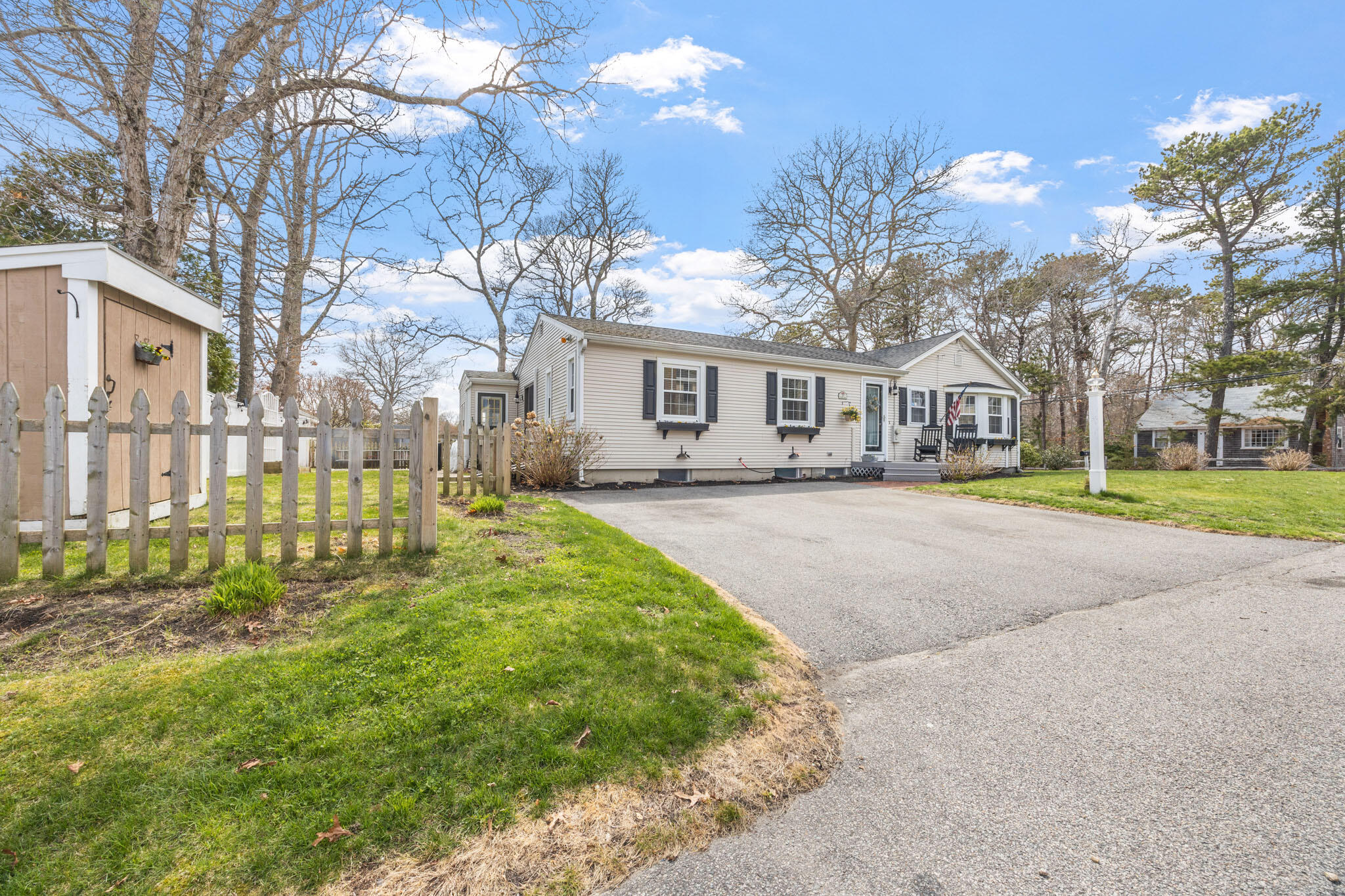 25 Clover Lane Mashpee MA 02649