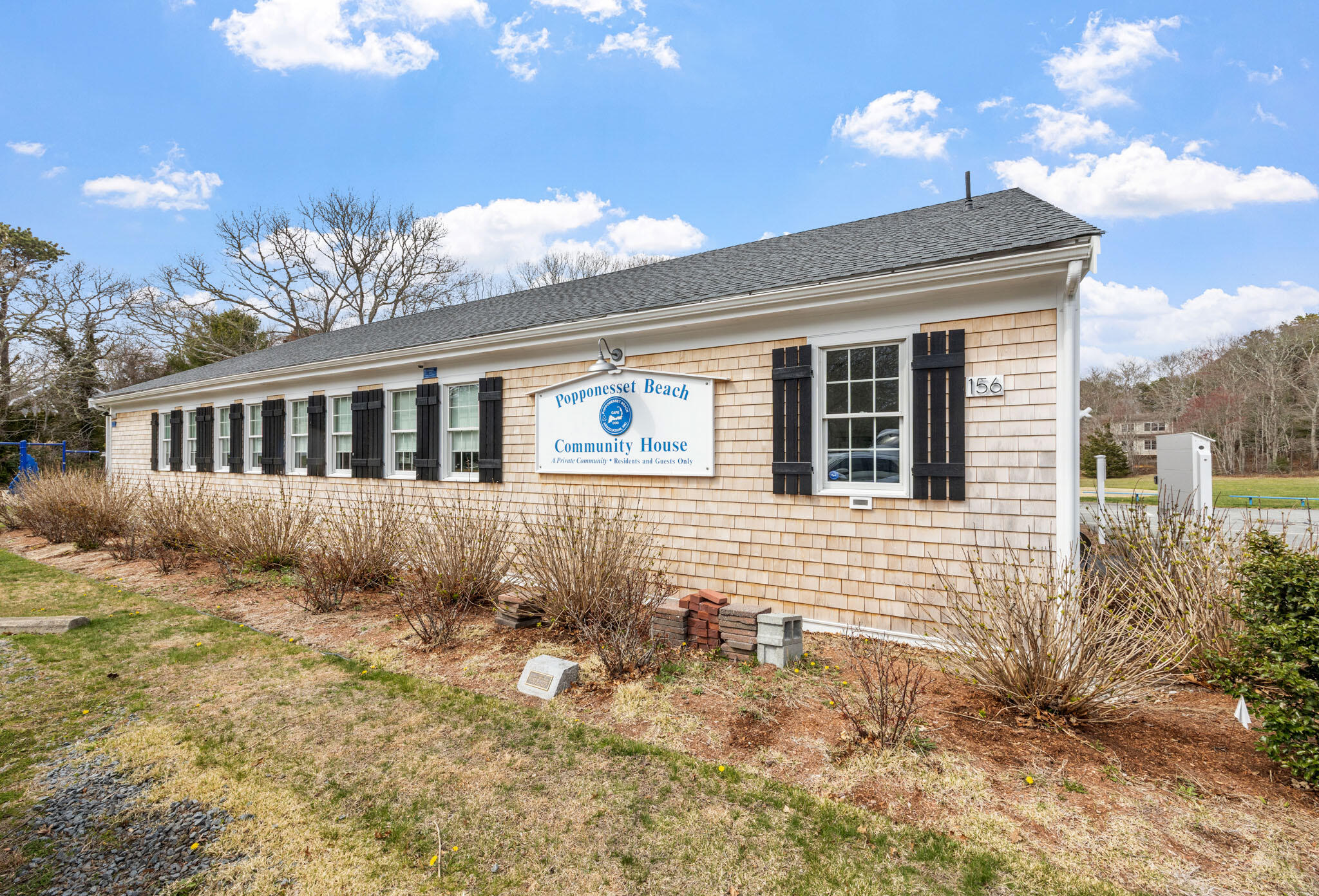 25 Clover Lane Mashpee MA 02649