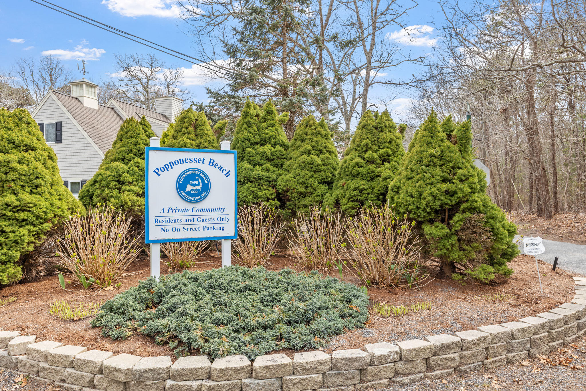 25 Clover Lane Mashpee MA 02649