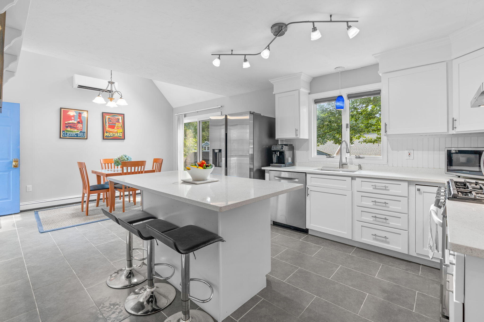 104 Pond Circle Mashpee MA 02649