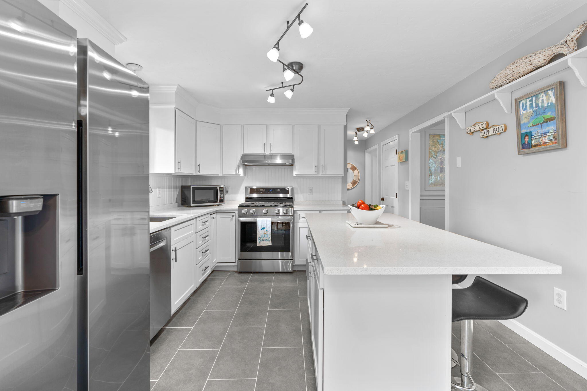 104 Pond Circle Mashpee MA 02649