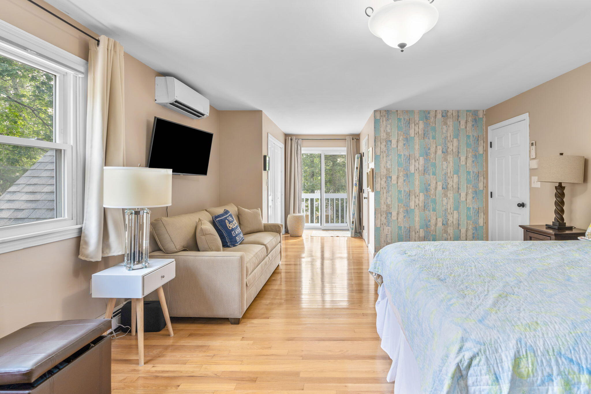 104 Pond Circle Mashpee MA 02649