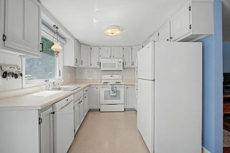 4 Susan Lane Brewster MA 02631