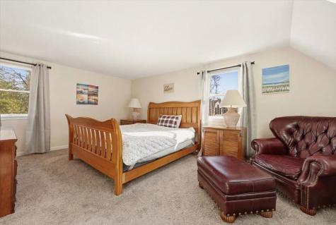 70 Quinaquisset Avenue Mashpee MA 02649
