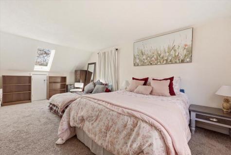 70 Quinaquisset Avenue Mashpee MA 02649