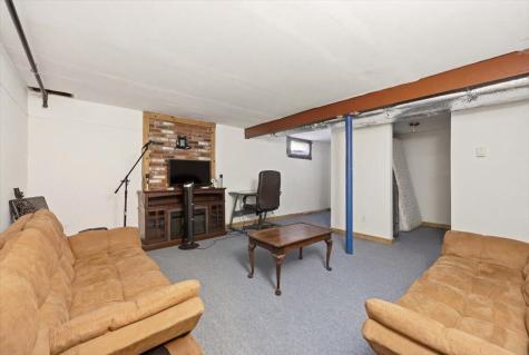 70 Quinaquisset Avenue Mashpee MA 02649