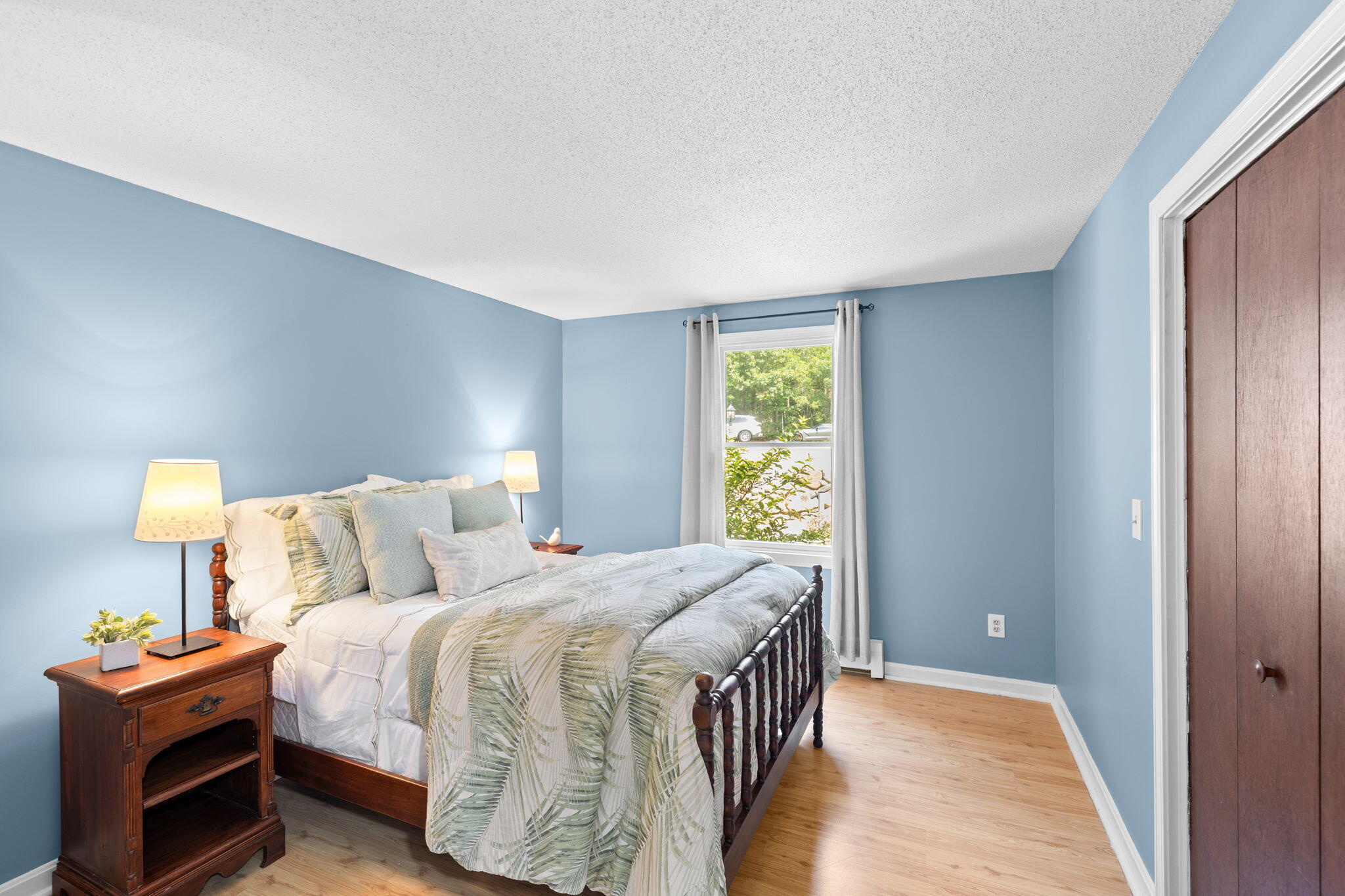 19 Ivest Circle East Falmouth MA 02536