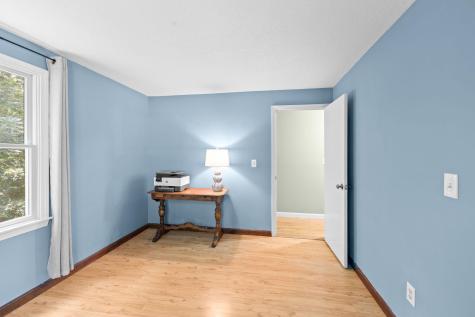 19 Ivest Circle East Falmouth MA 02536