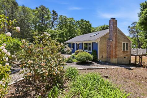 19 Ivest Circle East Falmouth MA 02536