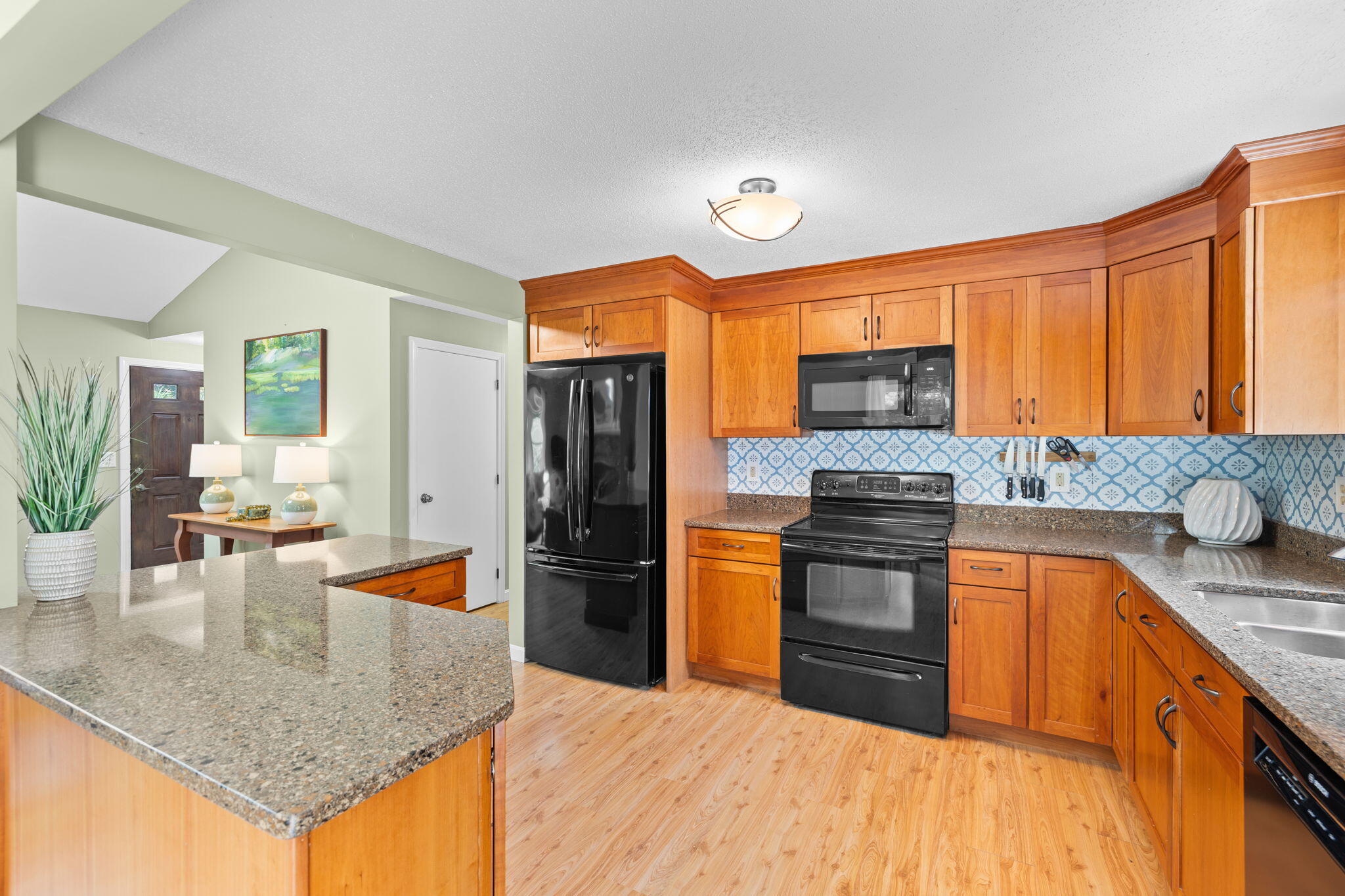 19 Ivest Circle East Falmouth MA 02536